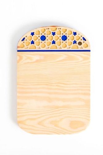 Arabesque Engraved Redwood Cutting Board