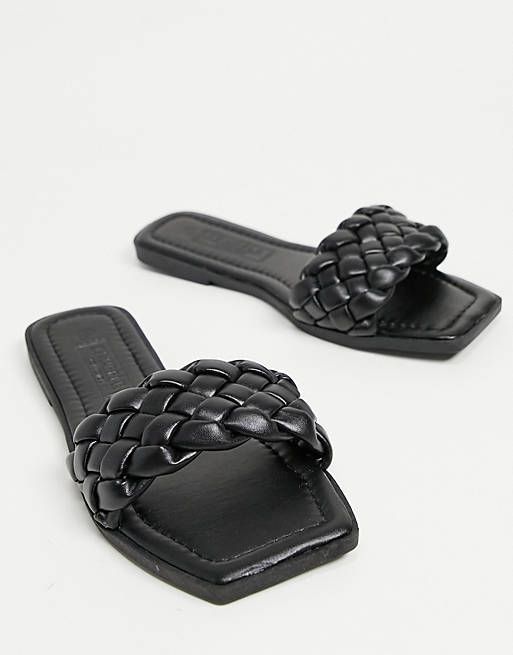 Flat discount square sandals