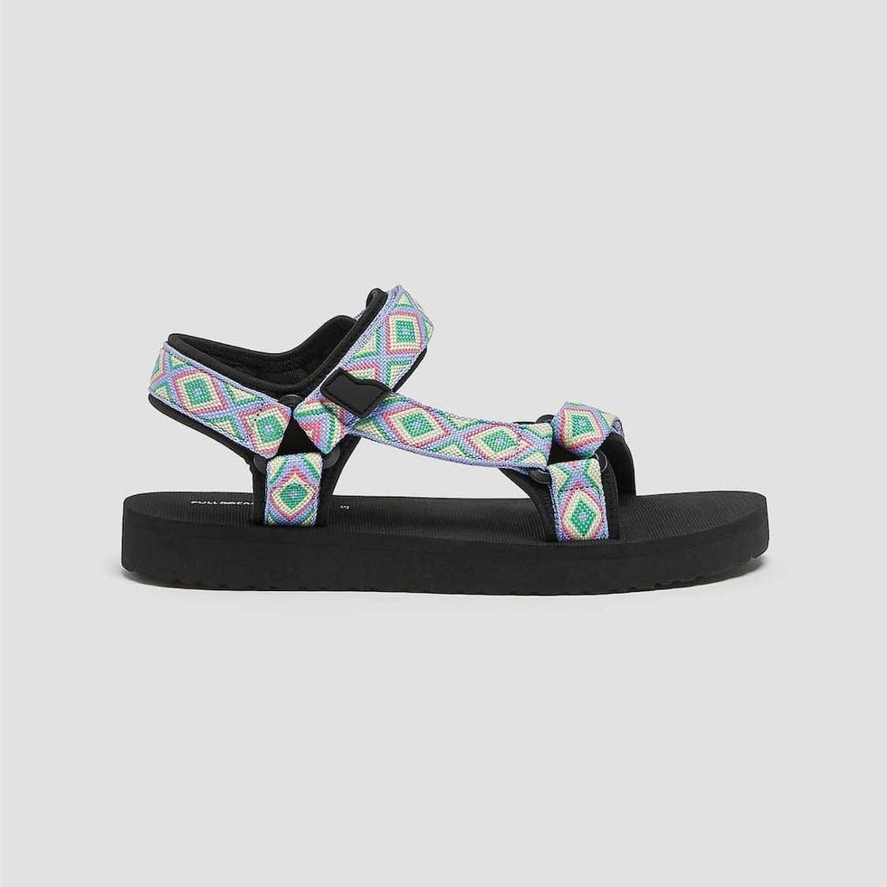 Sandalia de velcro estampado navajo