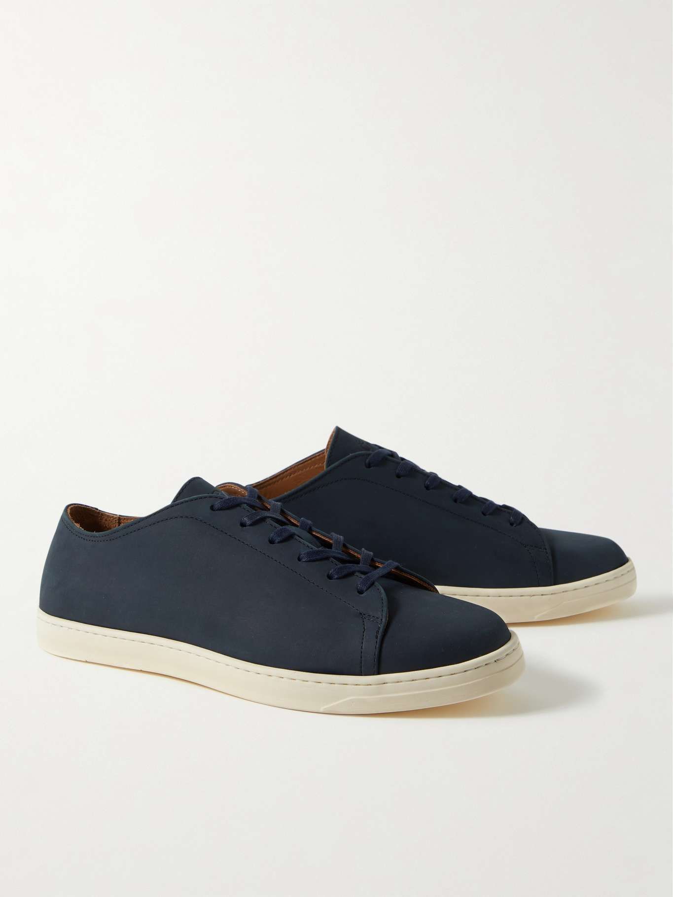 送料関税込★e Cleverley★ジャック II スエードスニーカー Jack II leather sneakers in white - George Cleverley | Mytheresa