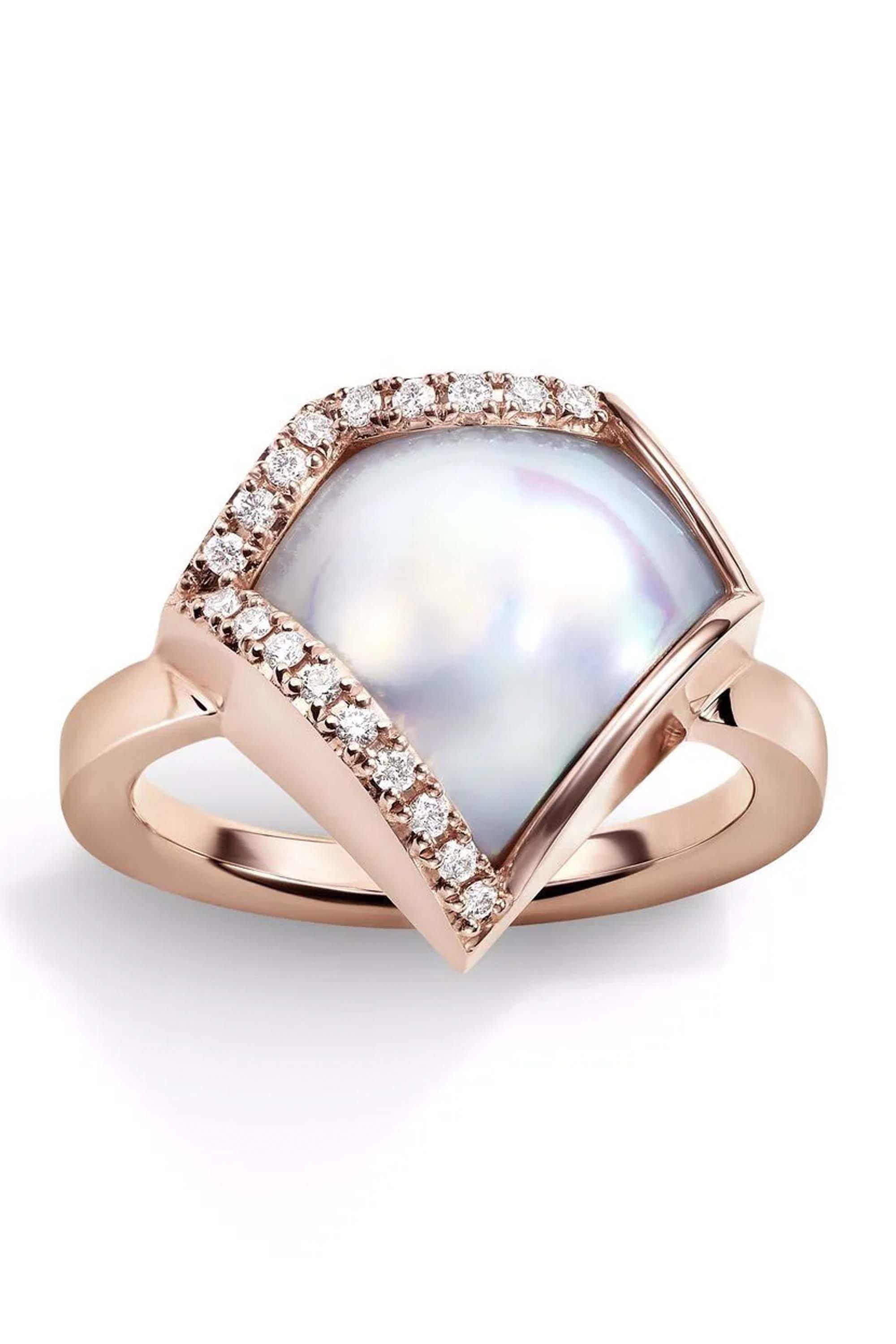 Gorgeous Collar Style Golden Southsea Pearl Ring with Diamonds