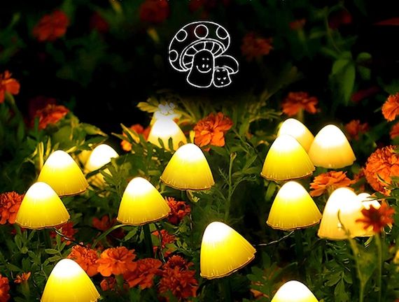Set of 12 Mini Solar Mushroom Light / Outdoor Solar Garden