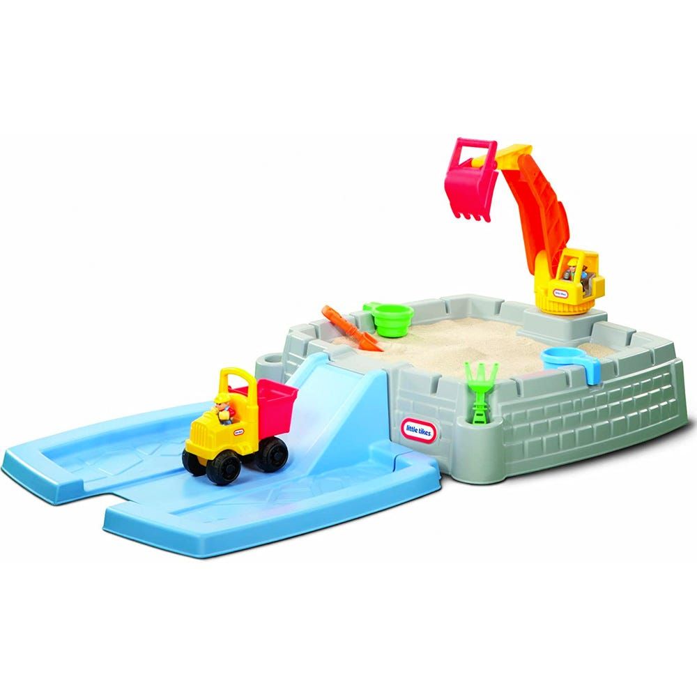 toy sandbox with lid