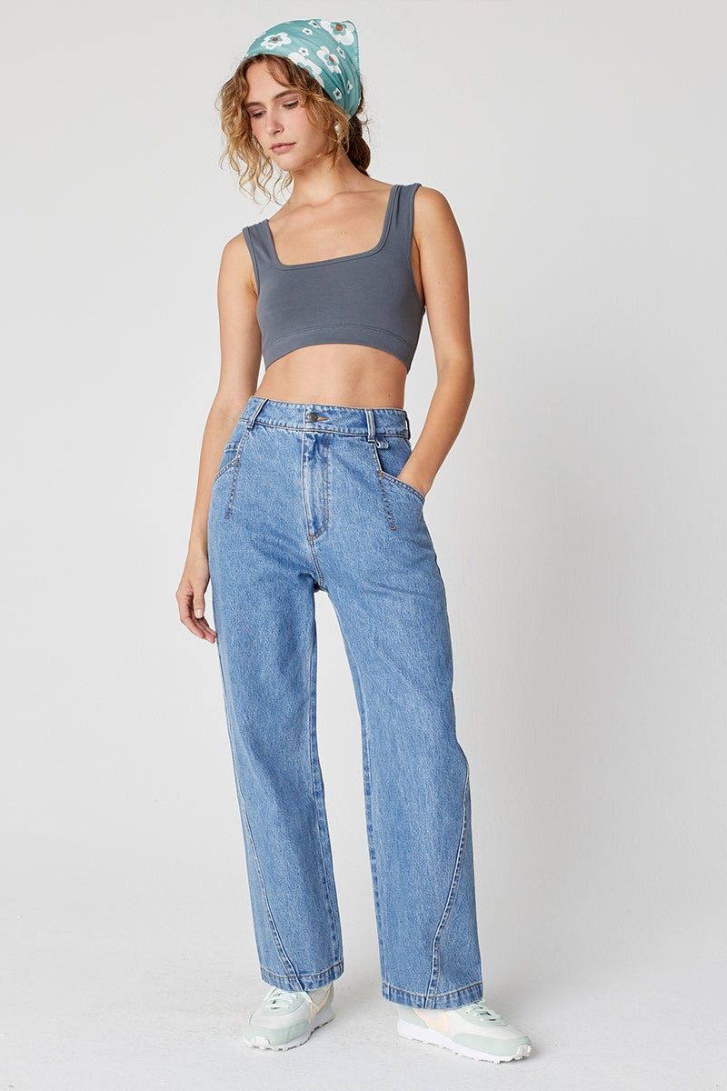White Midriff and Vintage High Waist Trousers  Midriff outfits, High  waisted trousers, Trousers women