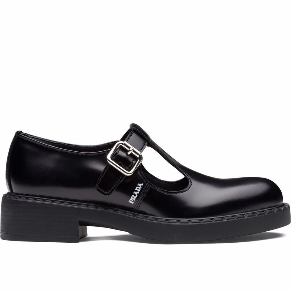 瑪莉珍鞋推薦：Prada黑色皮革瑪莉珍鞋