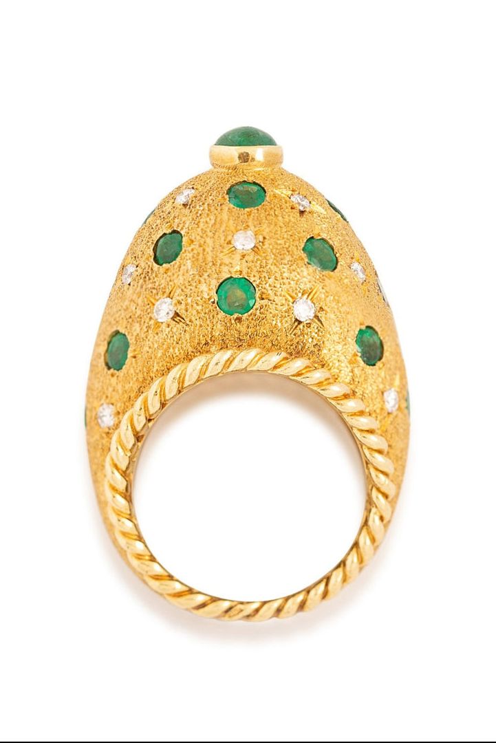 emerald and diamond 18k gold dome ring