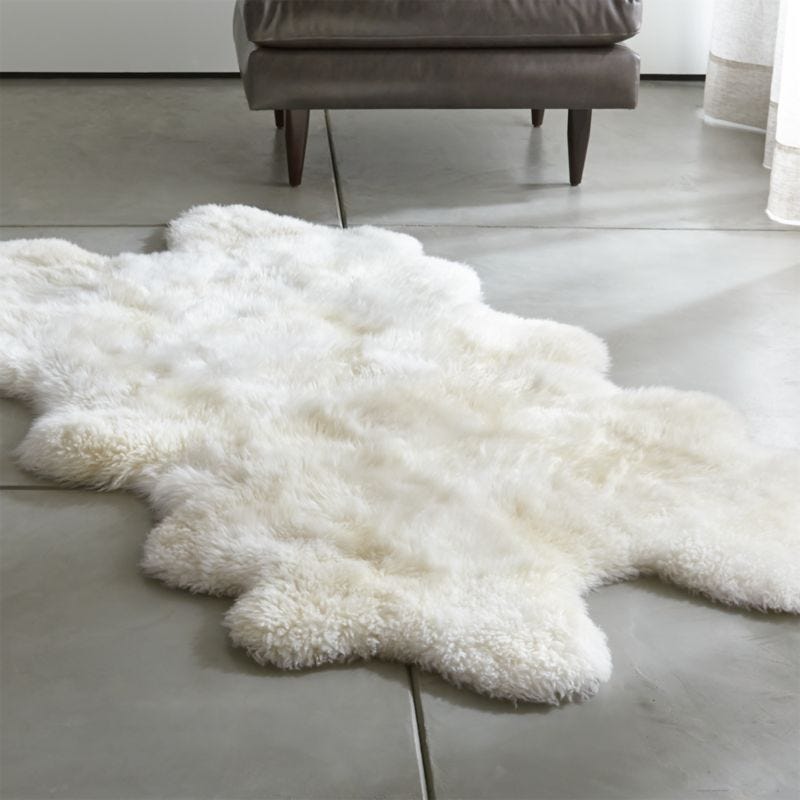 Ivory Sheepskin Throw/Rug