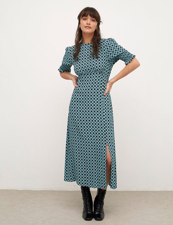 Geometric Round Neck Midaxi Waisted Dress