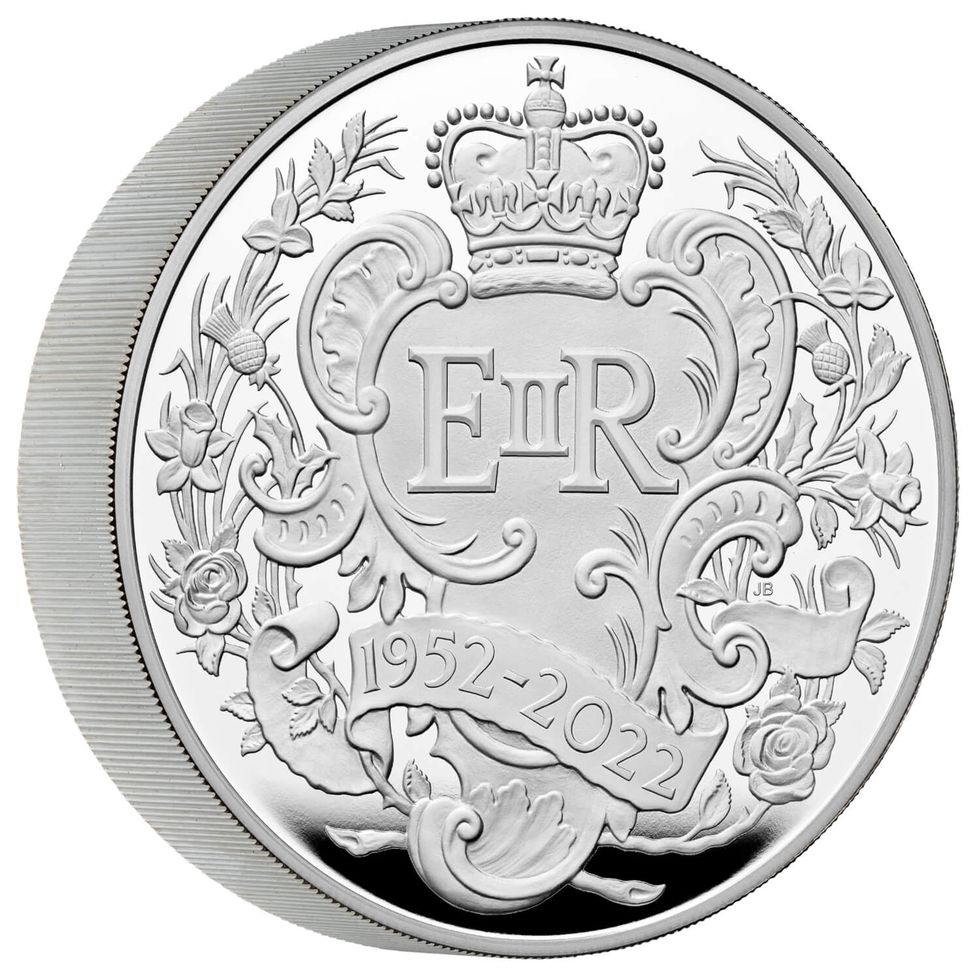The Platinum Jubilee of Her Majesty The Queen 2022 UK 10oz Silver Proof Coin