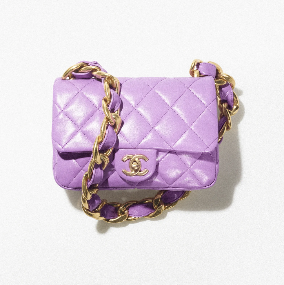 2022母親節禮物推薦：Chanel粉紫色皮革肩背包