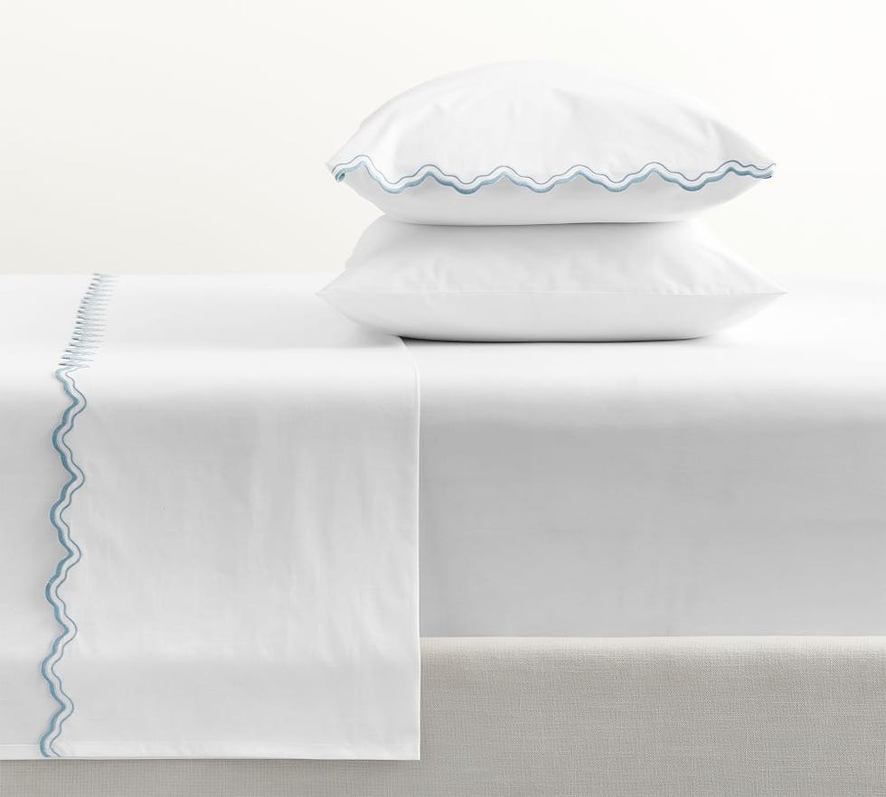 Eloise Embroidered Organic Percale Sheet Set