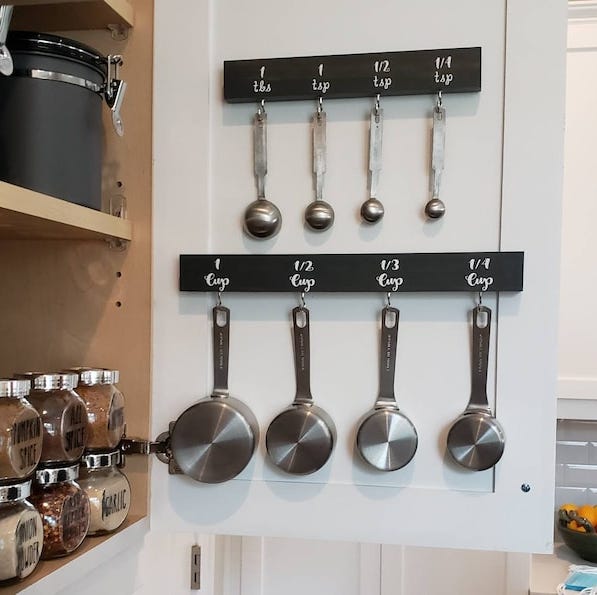 Measuring cup and spoon organizer set Measuring cup and spoon organizer set