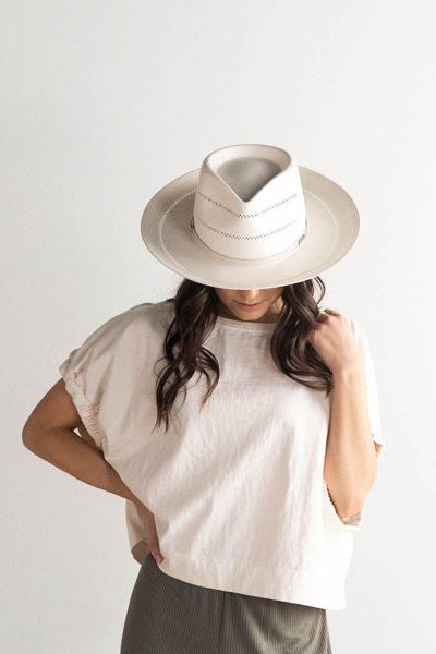 25 Best Sun Hats for Women 2022 - Stylish Sun Hats for Summer