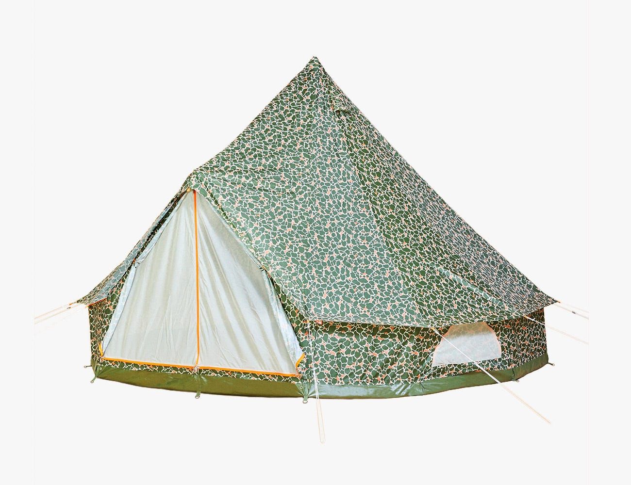 https://hips.hearstapps.com/vader-prod.s3.amazonaws.com/1652226687-the-get-out-lite-bell-tent-1652226680.jpg