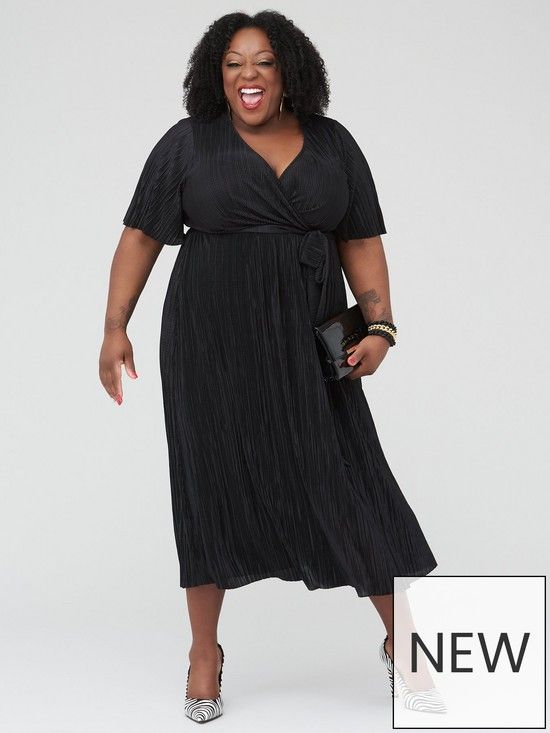 Loose Women's Judi Love launches stylish curve collection at Very