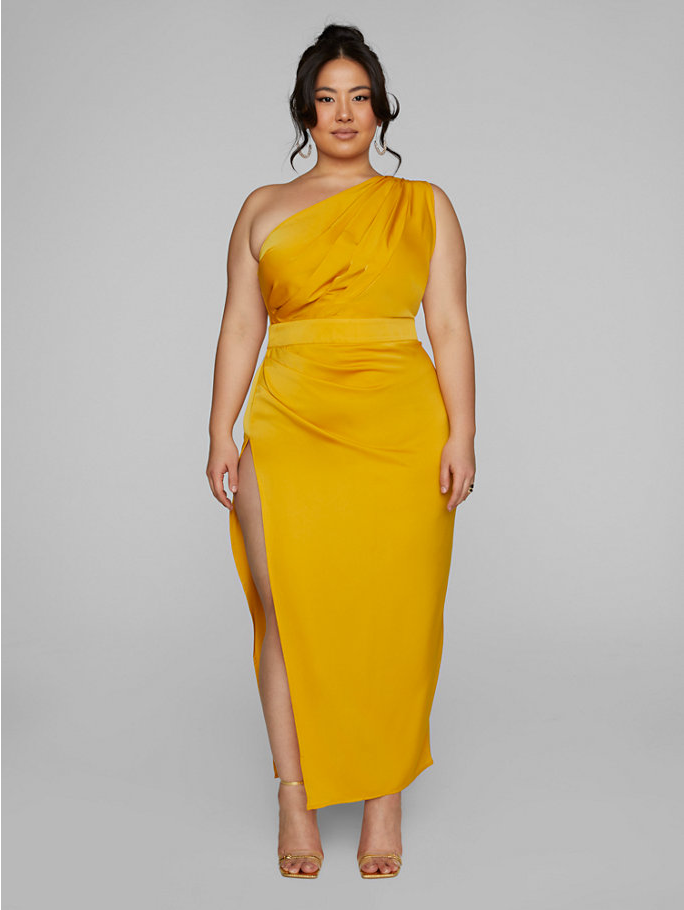 skolde tag et billede Forenkle 18 Best Plus-Size Wedding Guest Dresses for 2023