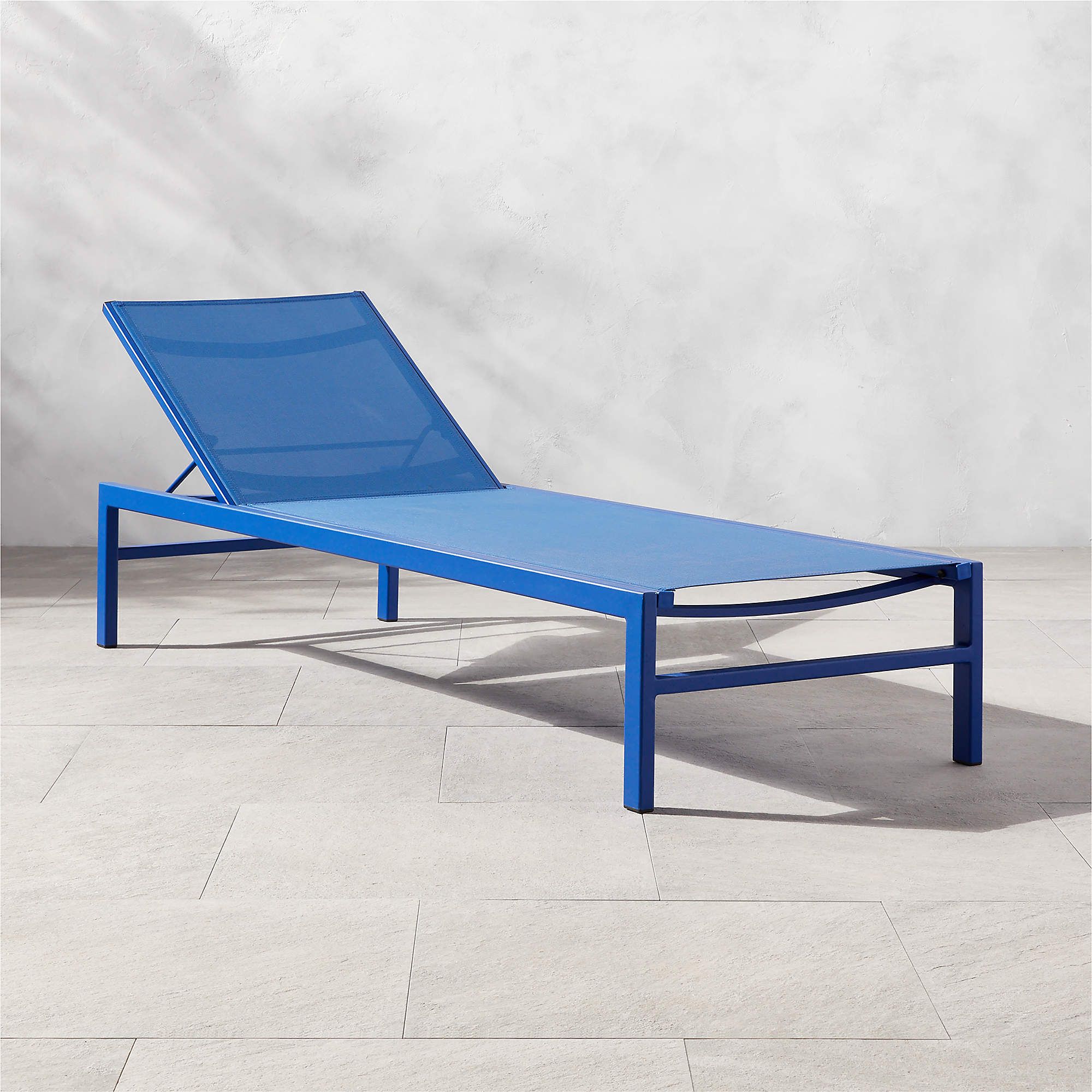 Cb2 sun deals lounger