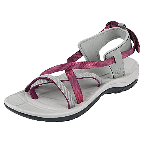 6 Best Hiking Sandals for Women - Best Tested Waterproof Sandals