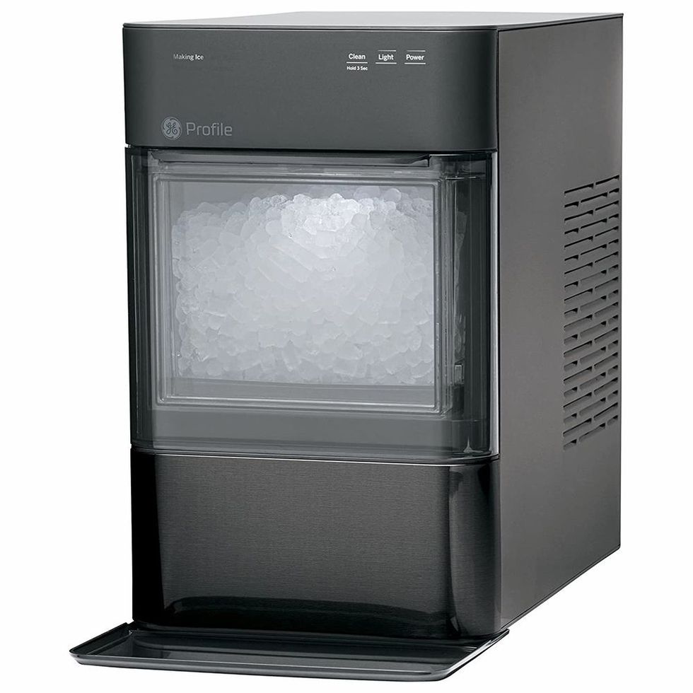Igloo 26-lb Flip-up Door Countertop Cubed Ice Maker (Stainless
