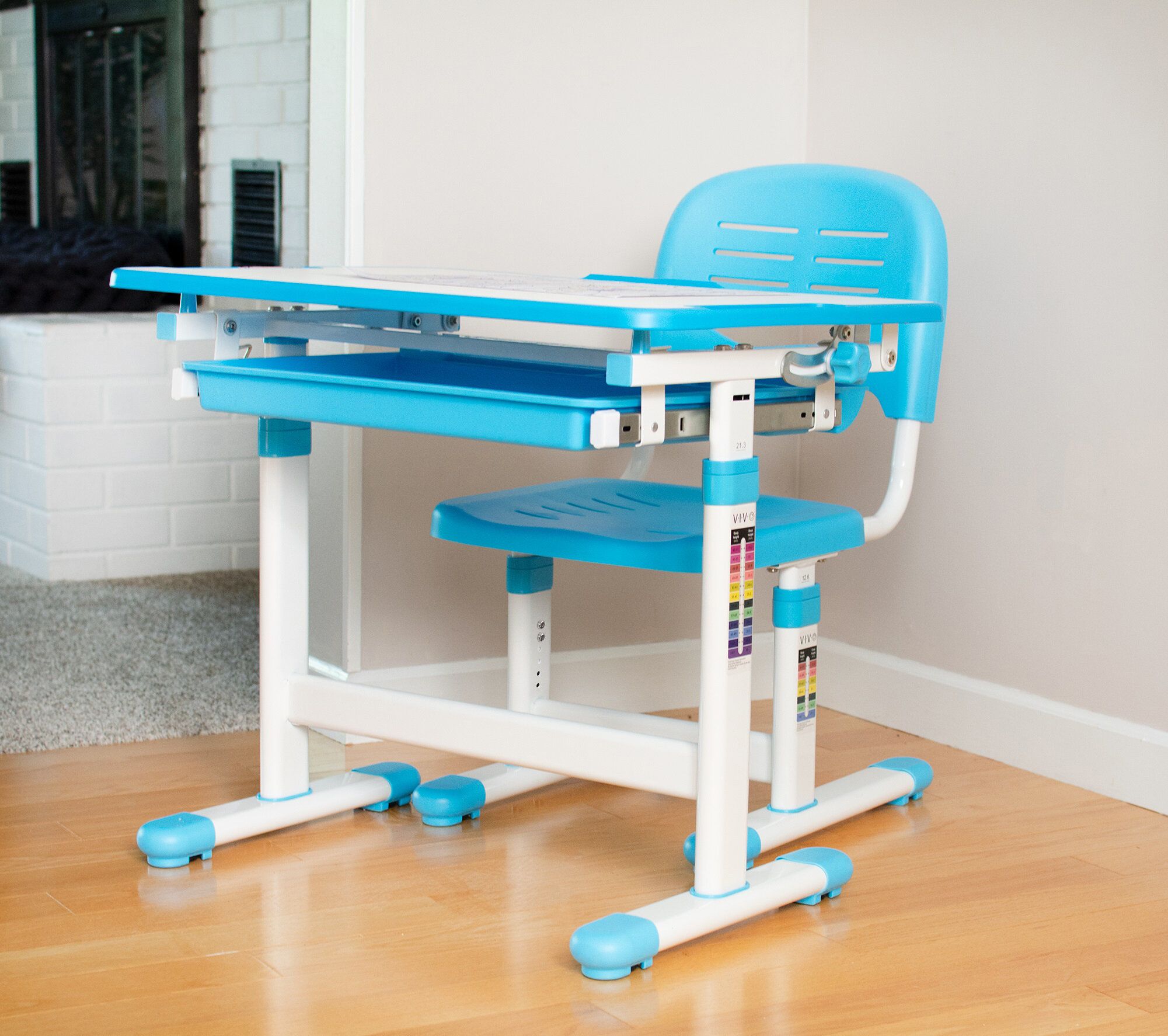 Vivo Height Adjustable Children's Desk with Chair