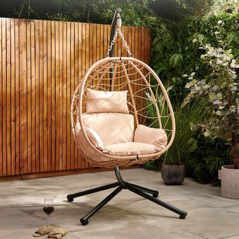 36 Hanging Egg Chairs To Garden, Hanging Chair With Stand Weight Limit