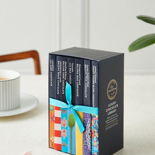 The Ultimate Book Lover Boxed Gift Set