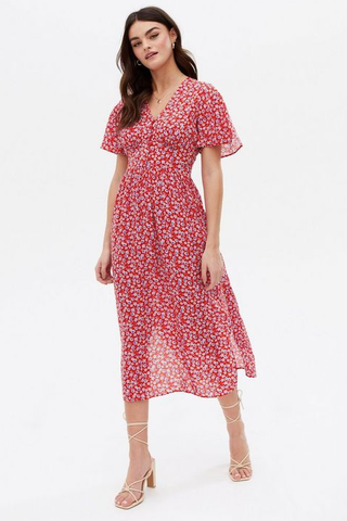 Ditsy Floral Flutter Sleeve Midi Dress