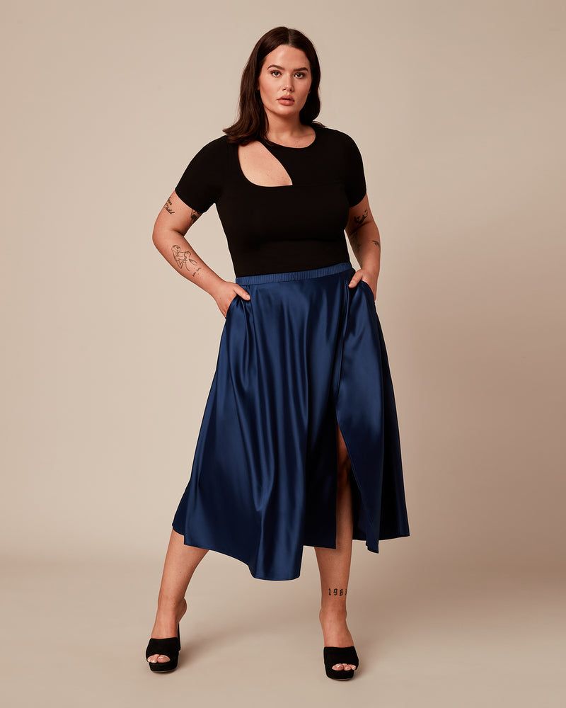 Plus size navy shop skirts uk