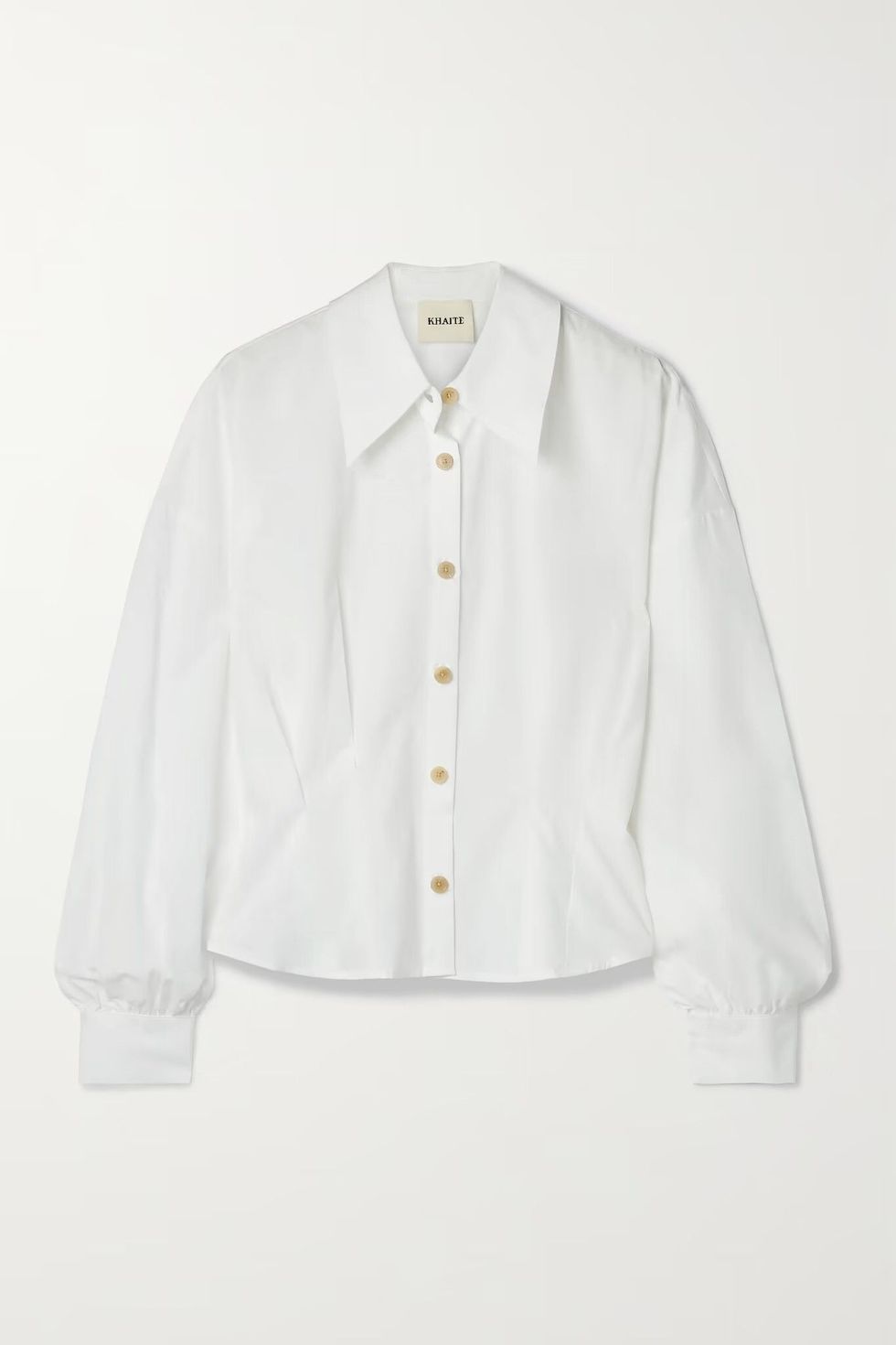 夏天寬鬆襯衫推薦：Khaite打摺設計白色襯衫