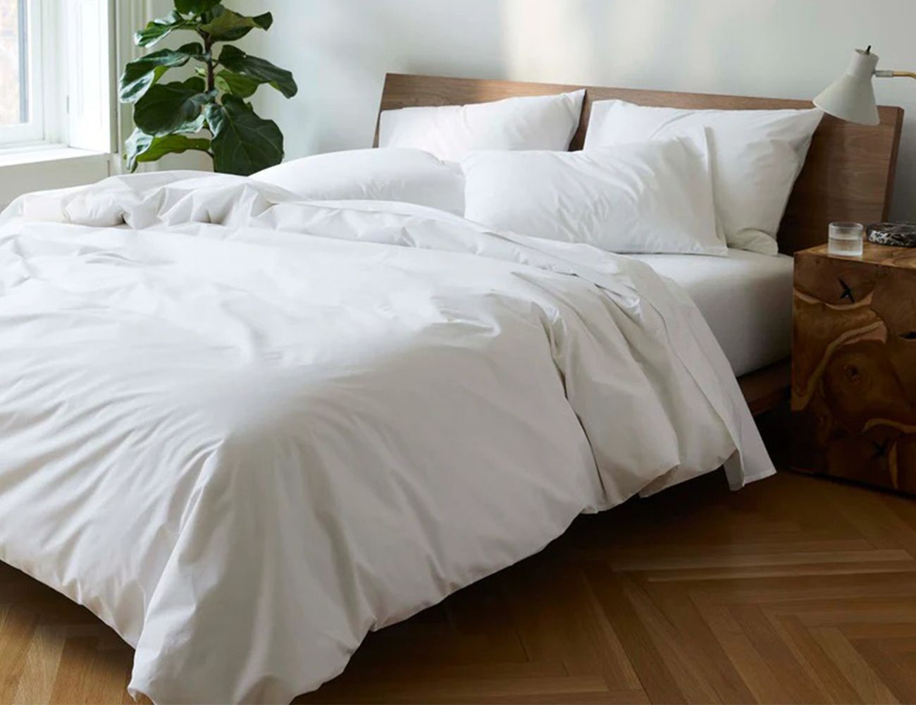 Capri White Rain Duvet Cover with Straw Pillows – Latest Bedding