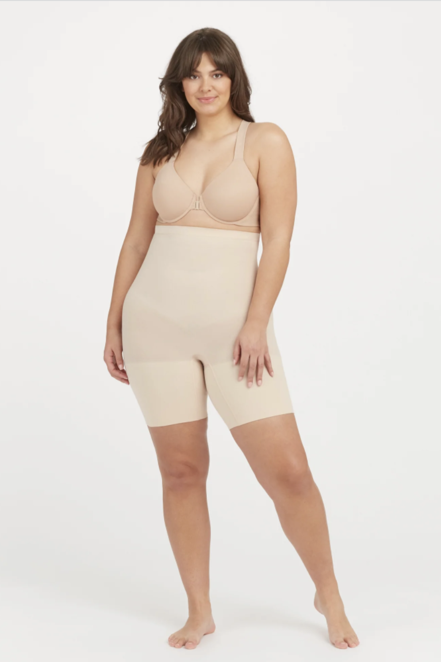 Look and Feel Great With the Best Shapewear for Plus Size Women