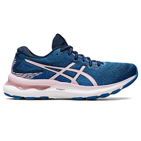 Asics running shoes The women's and men's