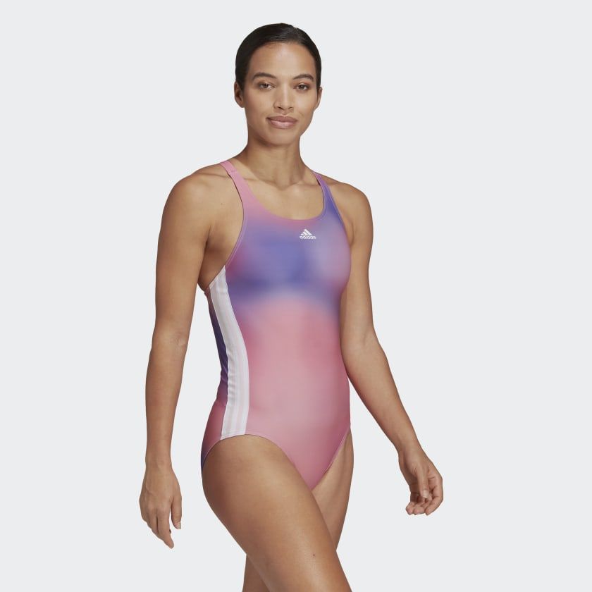 the best sports swimsuits for training in pool or sea