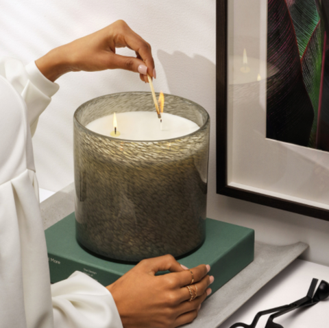 15 Giant Luxury Candles That Burn for Hours and Hours