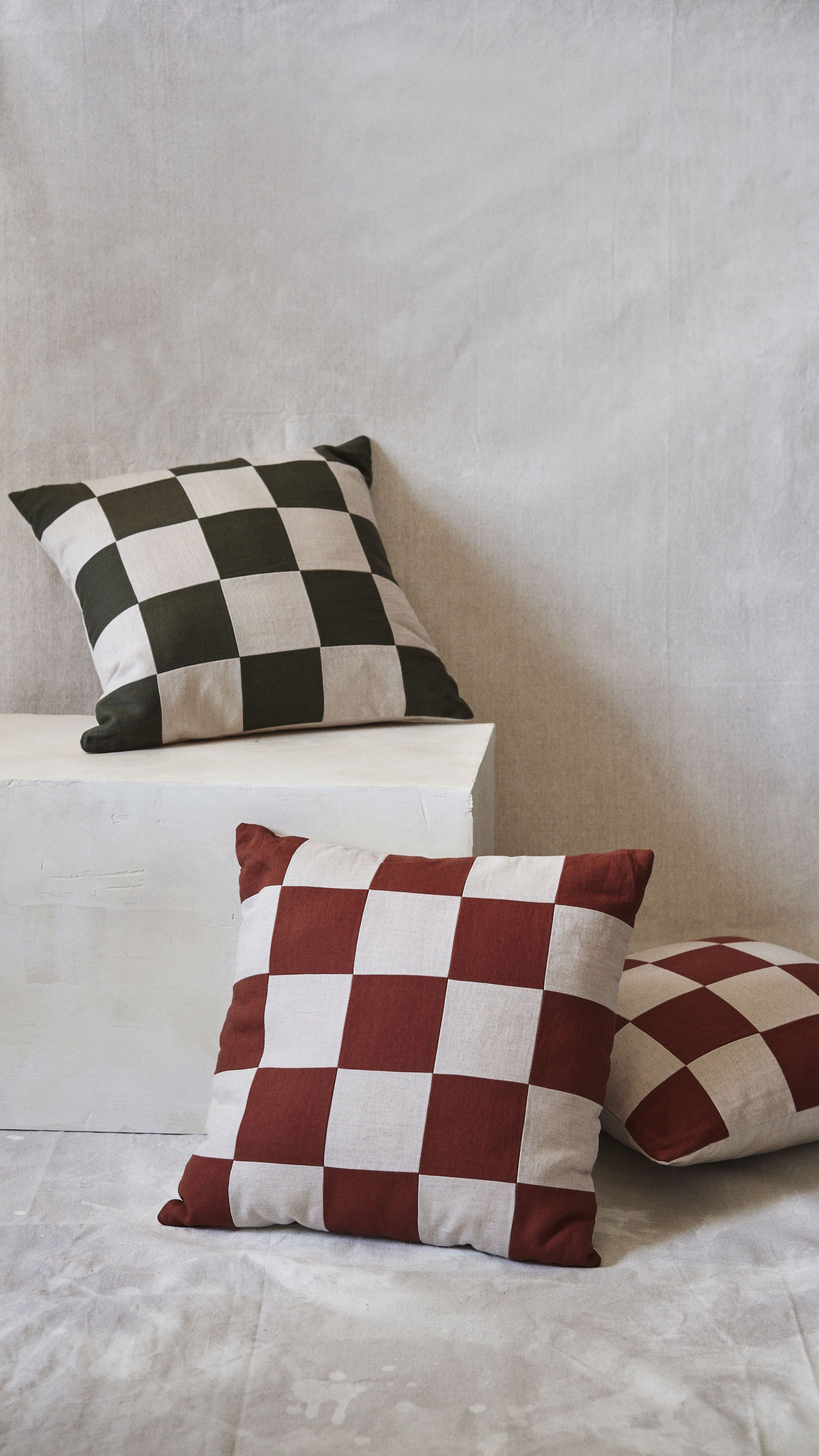 Washed Linen Checkerboard Pillow Cover