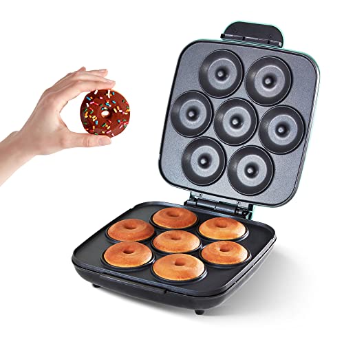 Delish By DASH Donut Maker