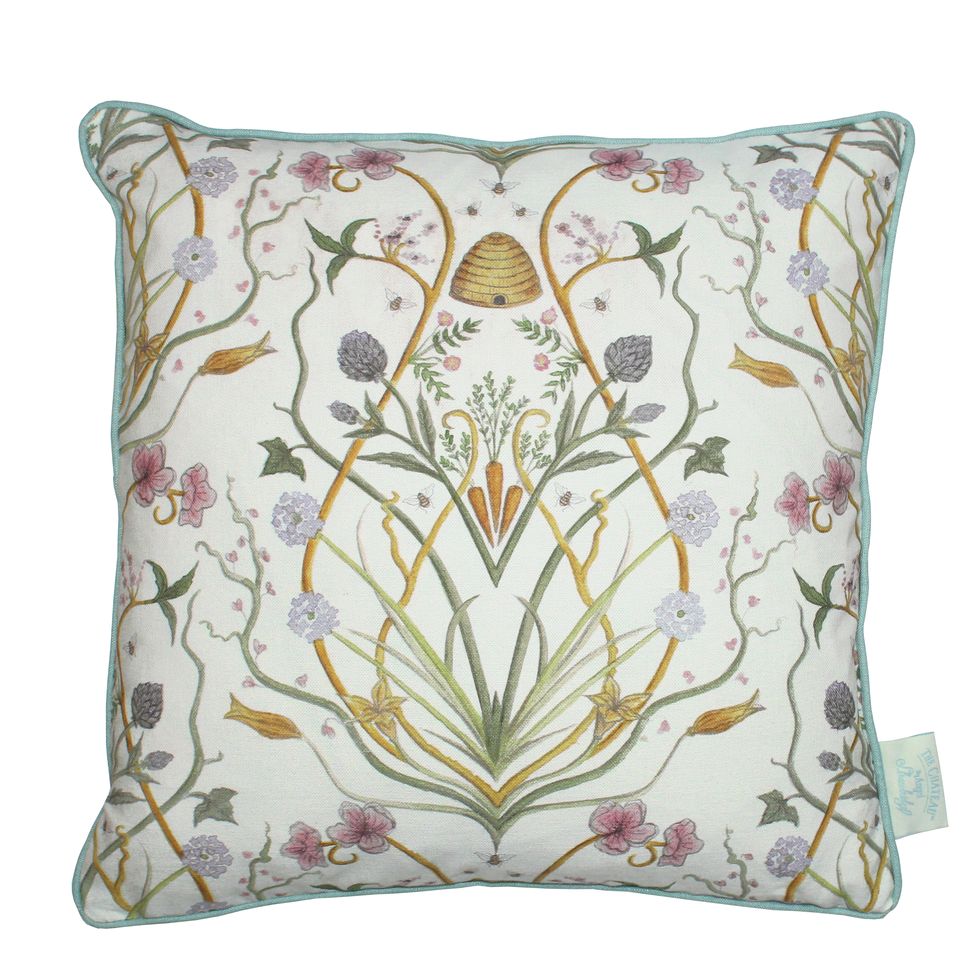 Potagerie Piped Cushion with Filling