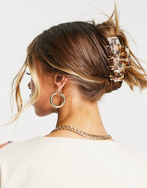 Hairstyles for greasy hair: 12 ways to hide oily roots Hairstyles for greasy hair: 12 ways to hide oily roots