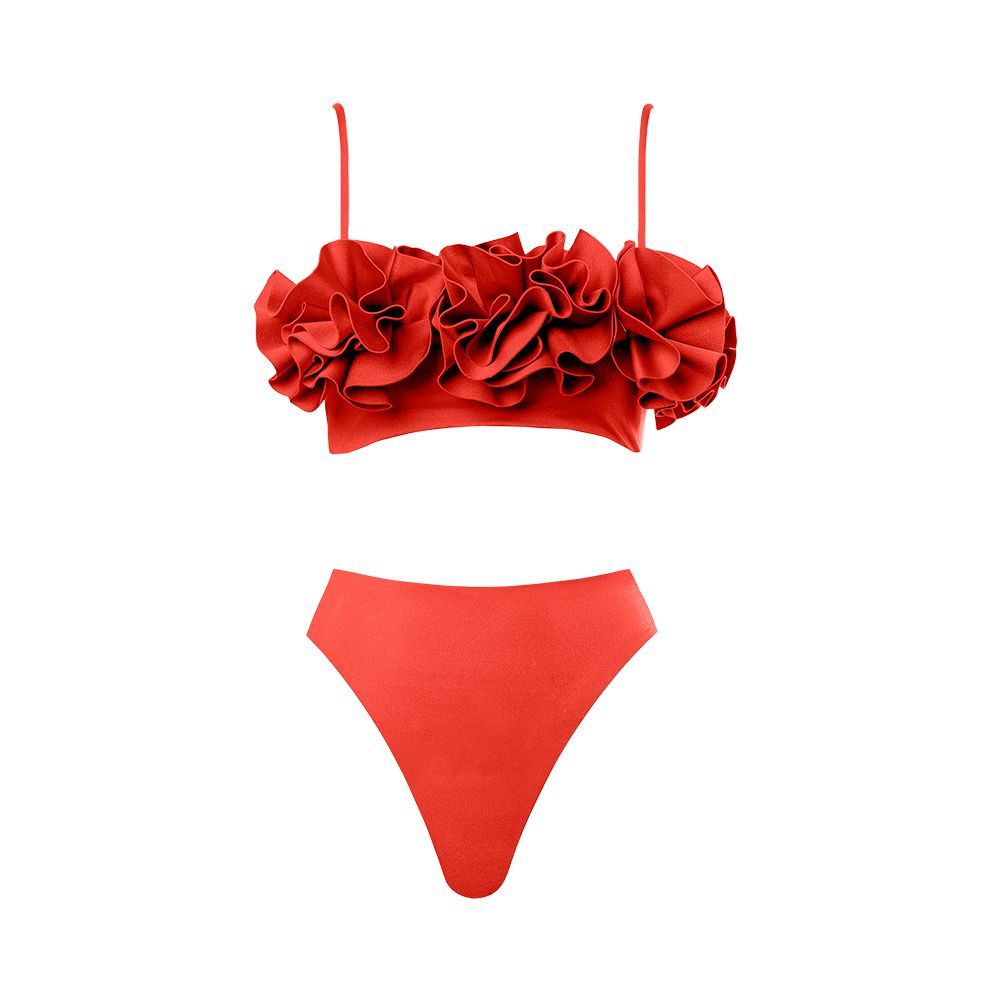 Swim Fan: ELLE's July Shopping Guide