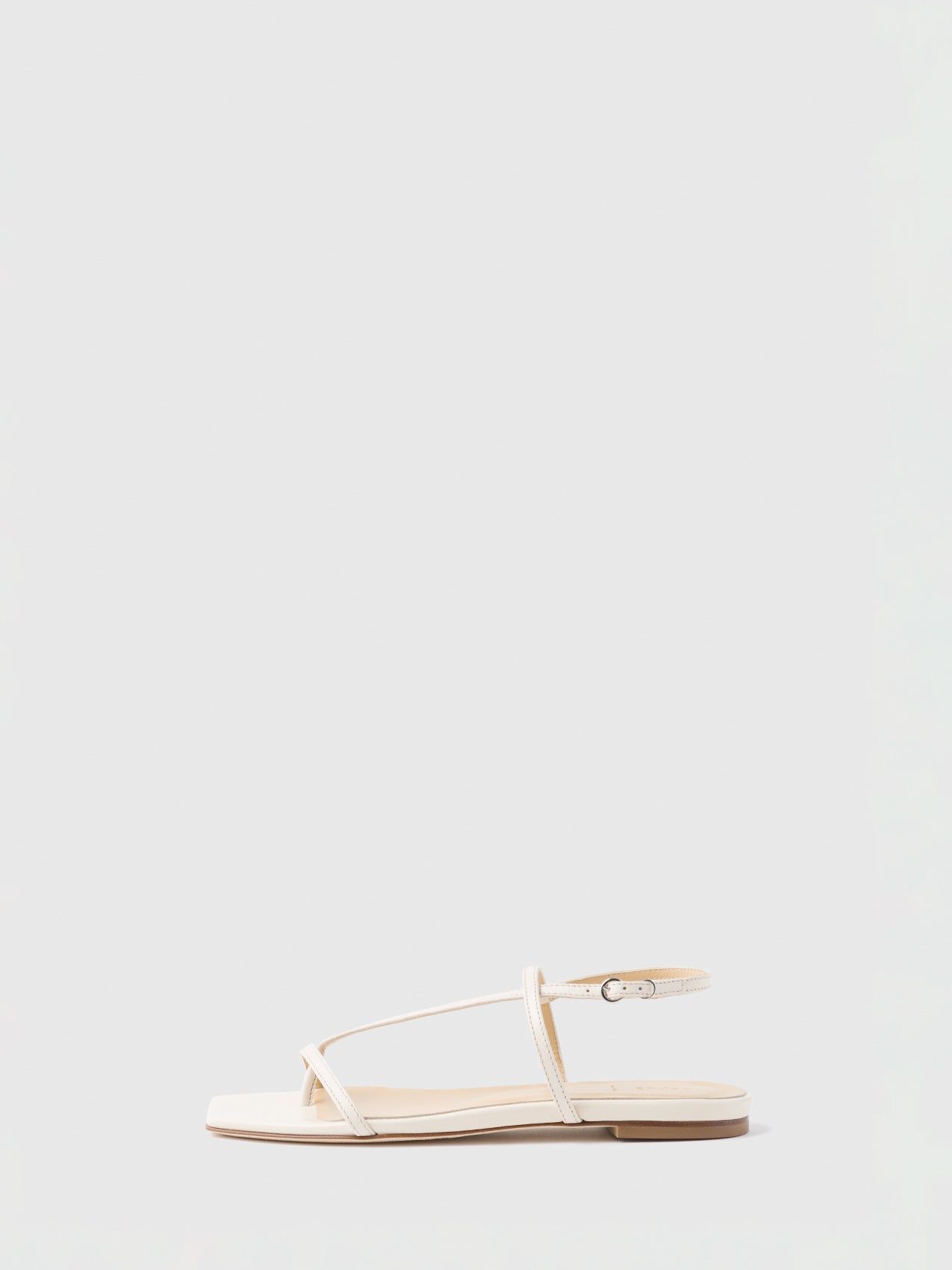 Women's Flat Sandals | Shop Online | CHARLES & KEITH IN