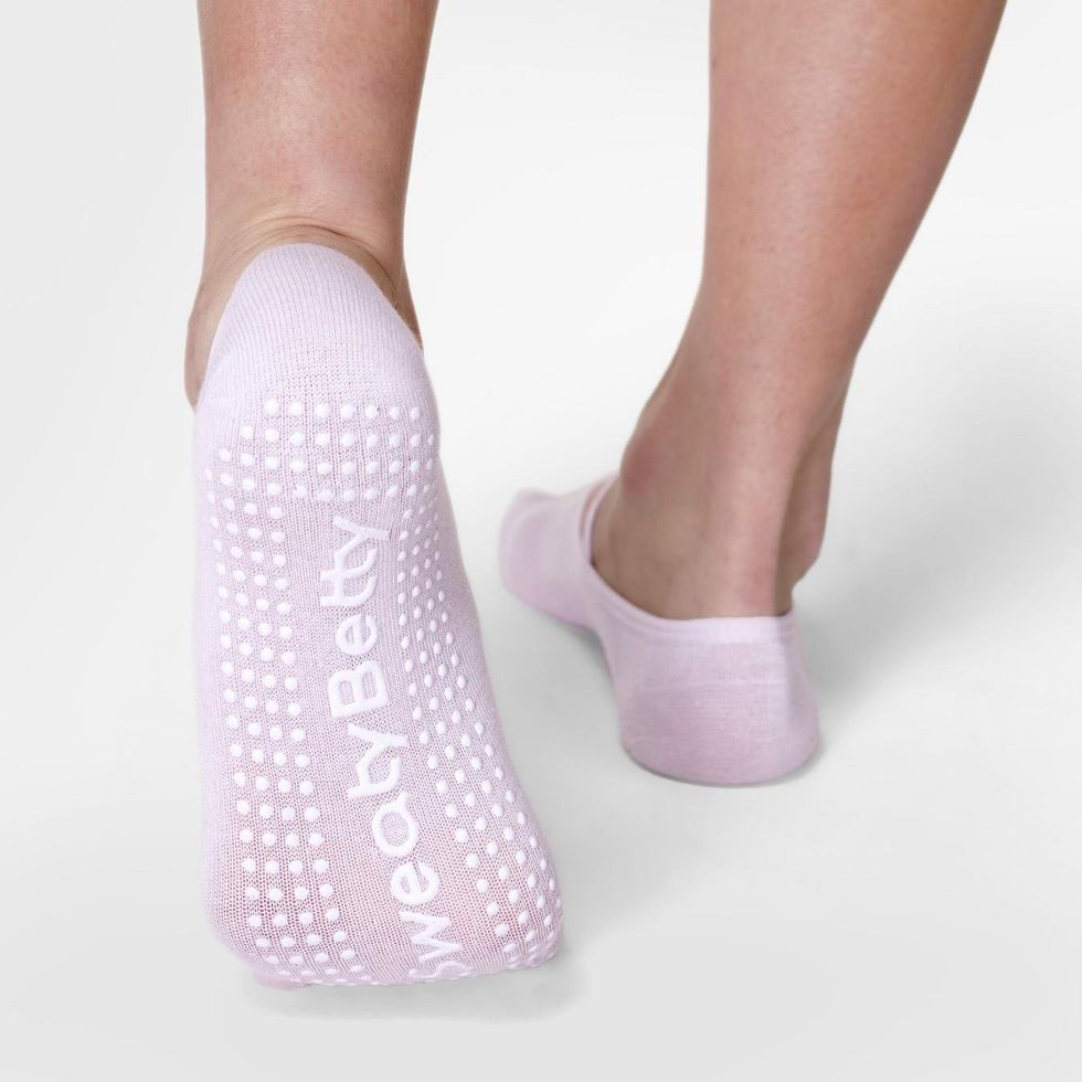 1Pair Non Slip Yoga Socks with Grip, Toeless Anti-Skid Pilates, Barre,  Ballet, Bikram Workout Socks Shoes with Grips