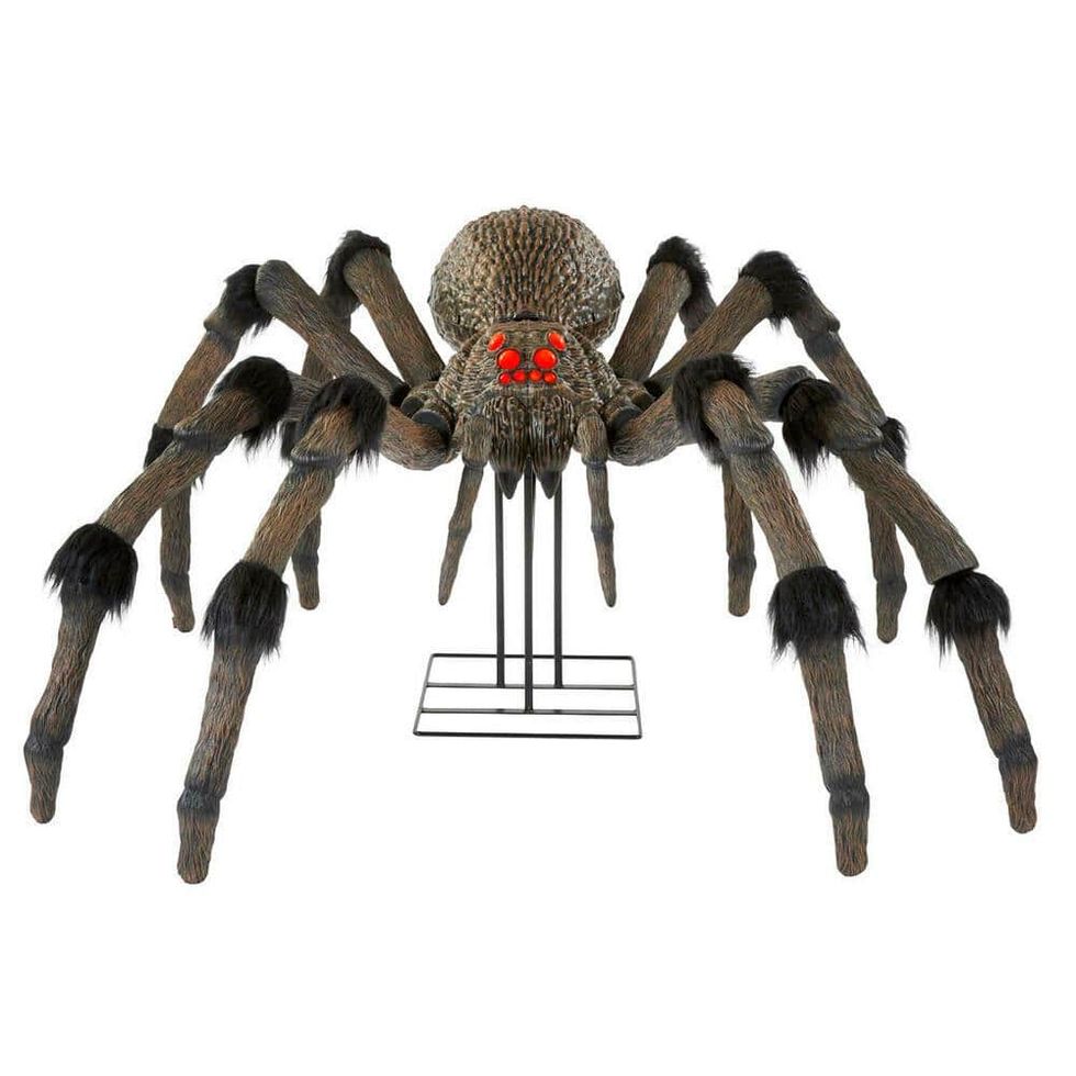 7 ft Colossal Graveyard Spider