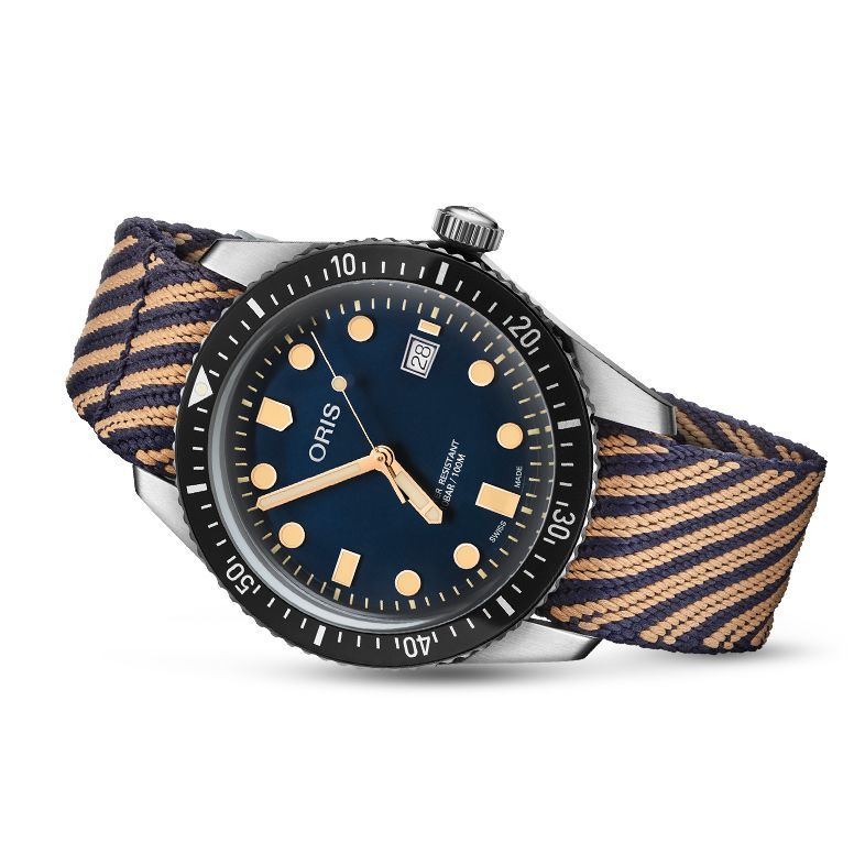 Divers Sixty-Five Watch