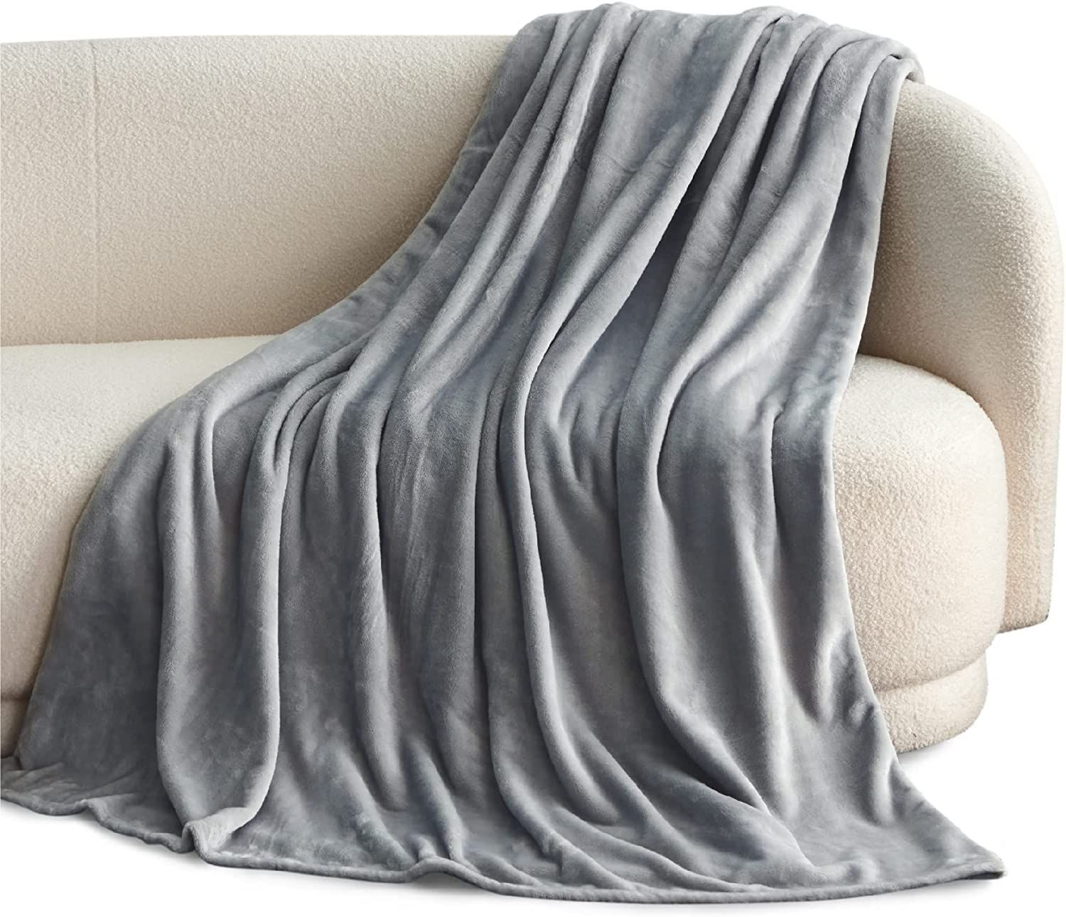 9 Best Throw Blankets To Buy In 2024 For Year-Round Comfort