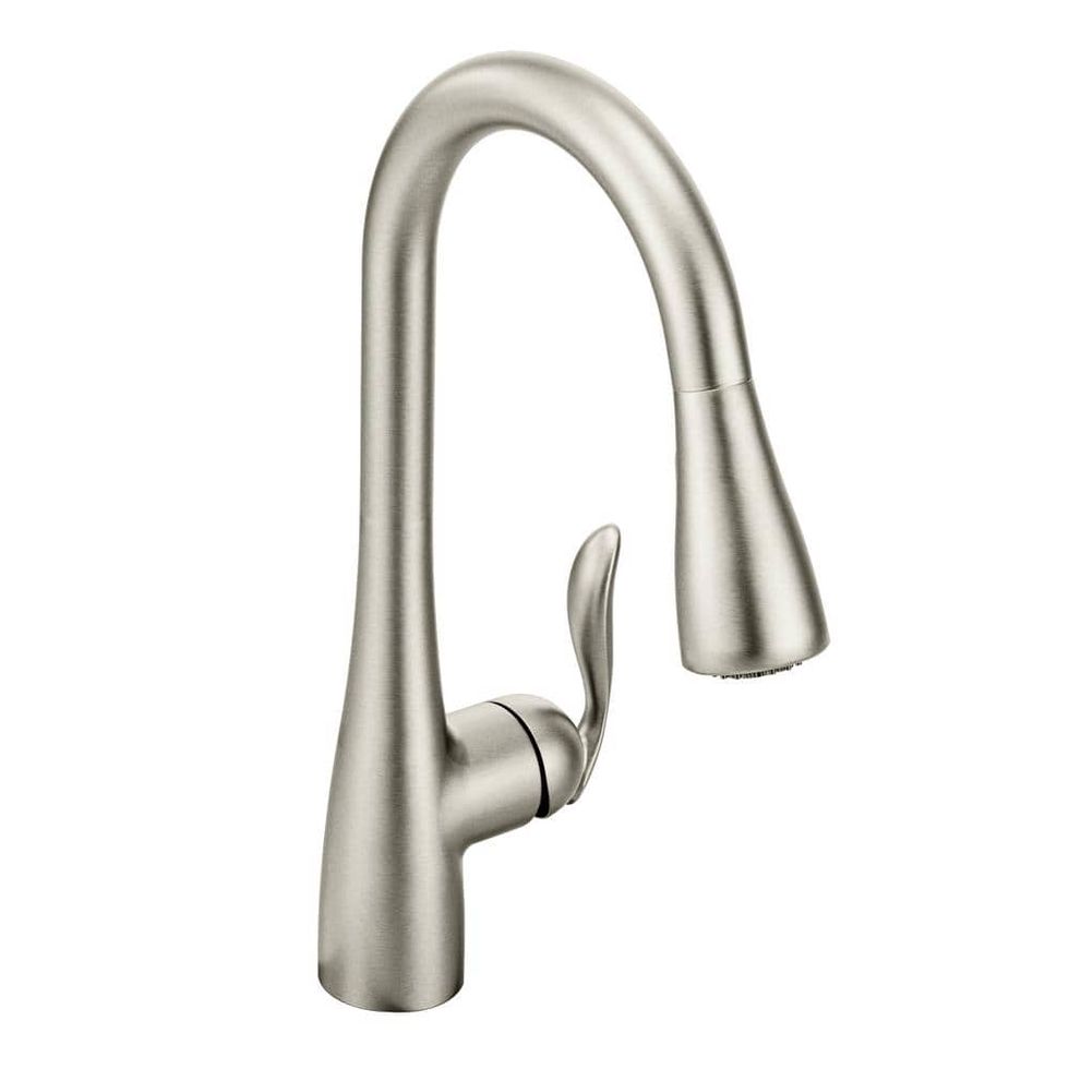 The 5 Best Kitchen Faucets, Tested by Food & Wine