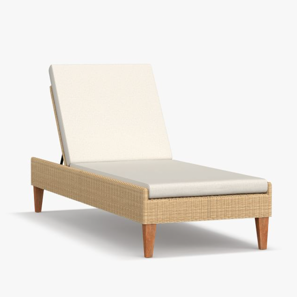 Hampton All-Weather Wicker Single Chaise