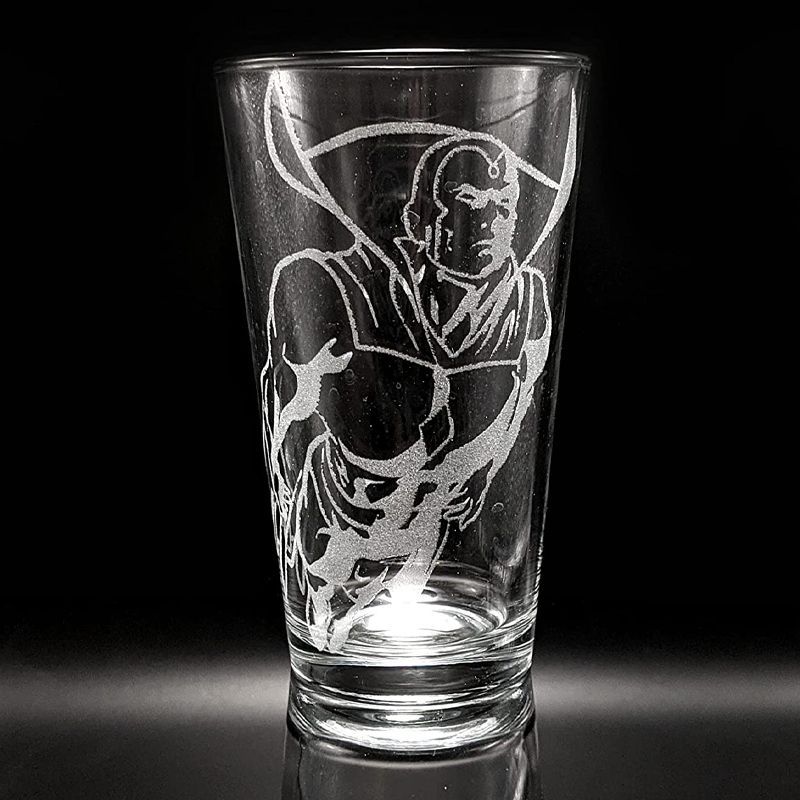 SPIDERMAN MASK Engraved Pint Glass Inspired by Marvel 