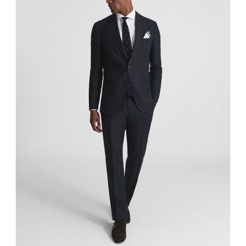 The Best Linen Suits for Men in 2023 - Top Linen Suits