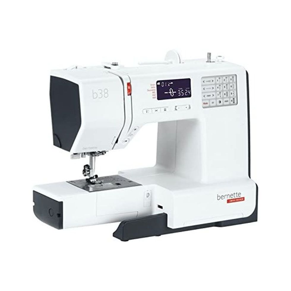 Sew Fancy!  Computerized sewing machine, Sewing machine reviews