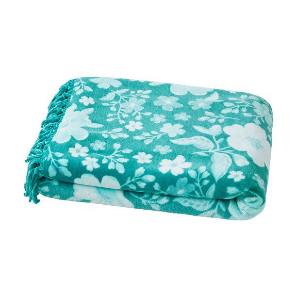 The Pioneer Woman Evie Floral Reversible Throw